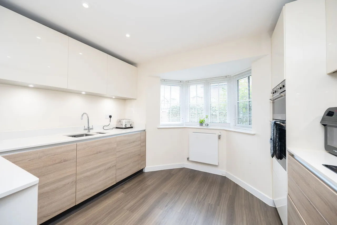 Churchill Way, Broadbridge Heath, RH12, photo 11