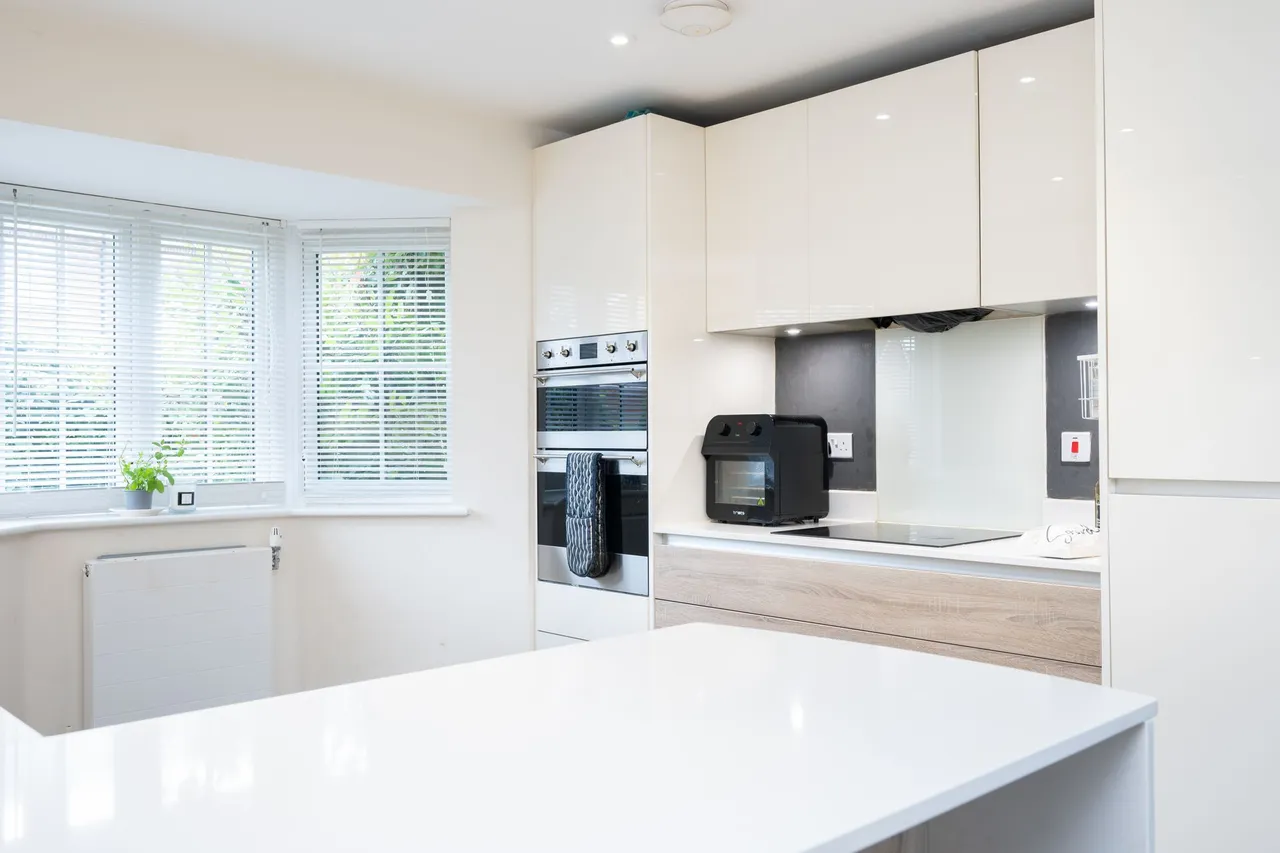 Churchill Way, Broadbridge Heath, RH12, photo 12
