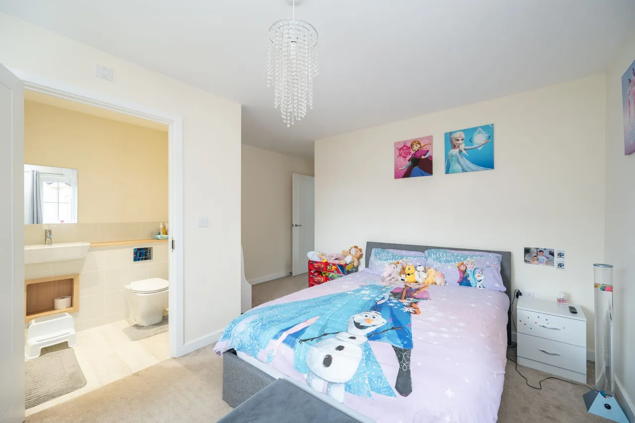 Churchill Way, Broadbridge Heath, RH12, photo 28