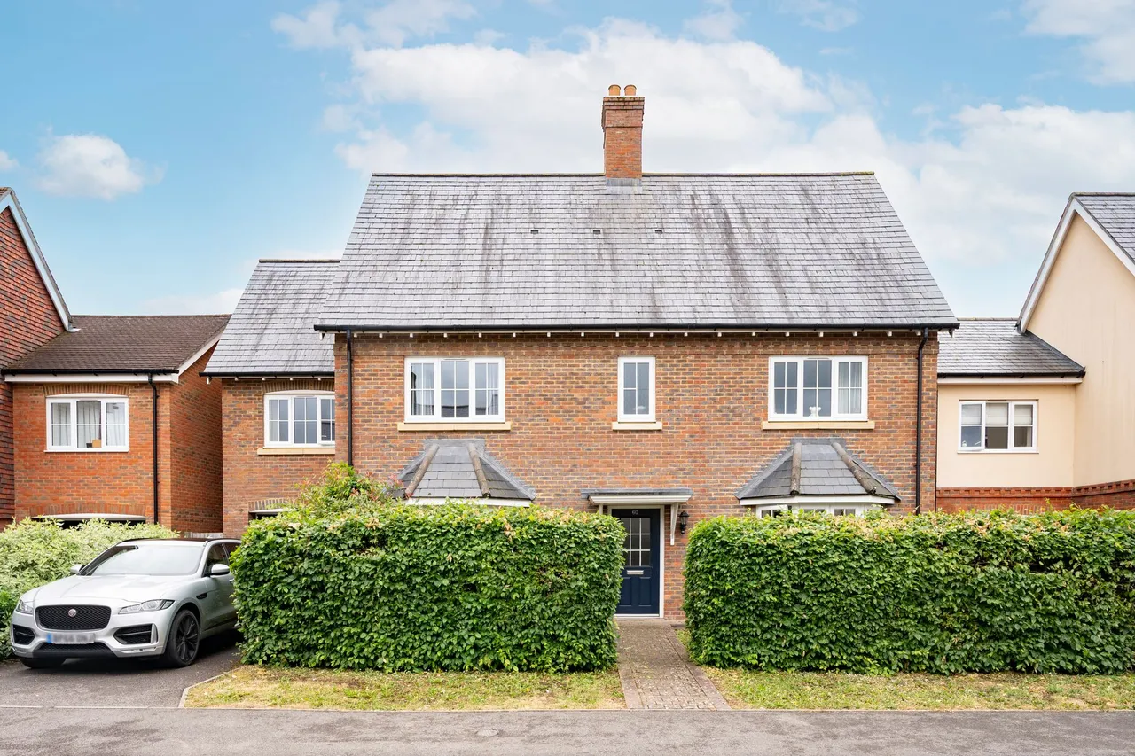 Churchill Way, Broadbridge Heath, RH12, photo 35