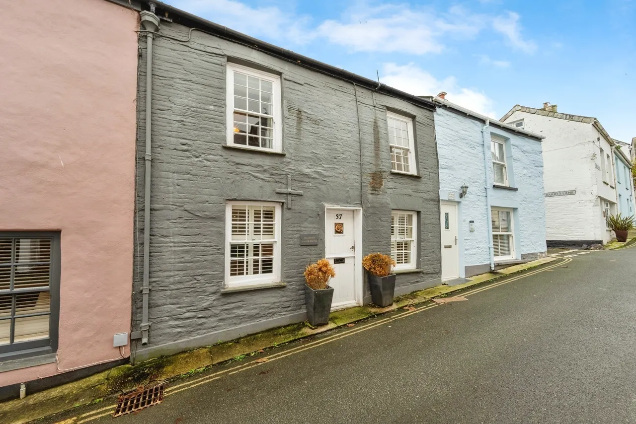 4 bed house for sale, Duke Street, Padstow, PL28