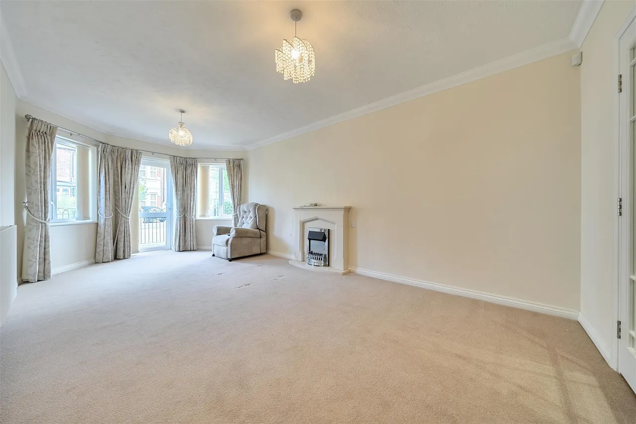 King Edward Avenue, Dartford, DA1, photo 2