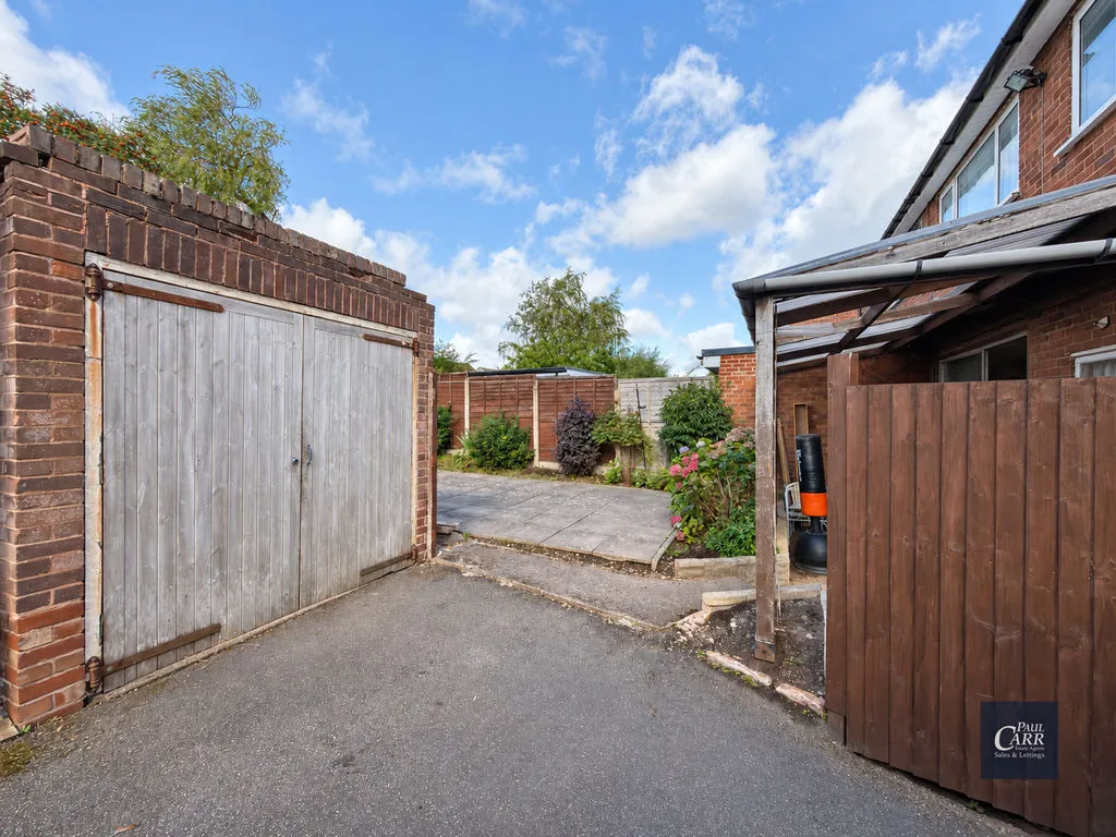 Laneside Avenue, Streetly, B74, photo 21