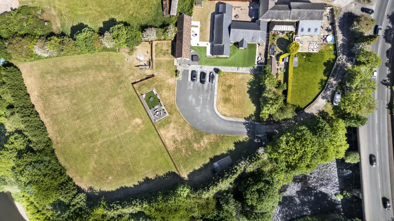 Elm Tree Court, Hooton Roberts Rotherhan, S65, photo 4