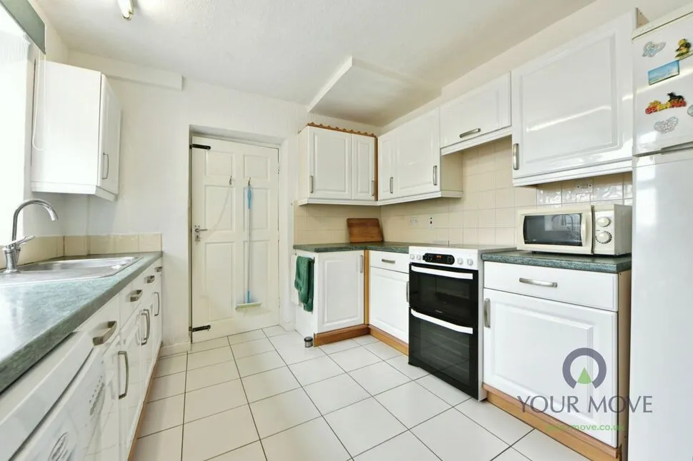 Bickerstaffe Close, Shaw, OL2, photo 2