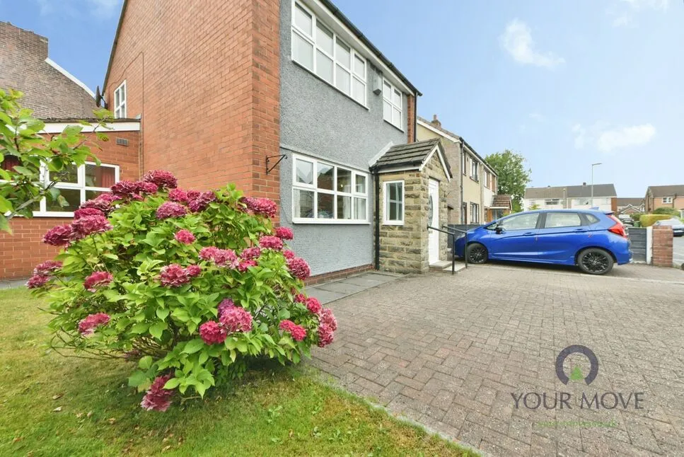 3 bed house for sale, Bickerstaffe Close, Shaw, OL2