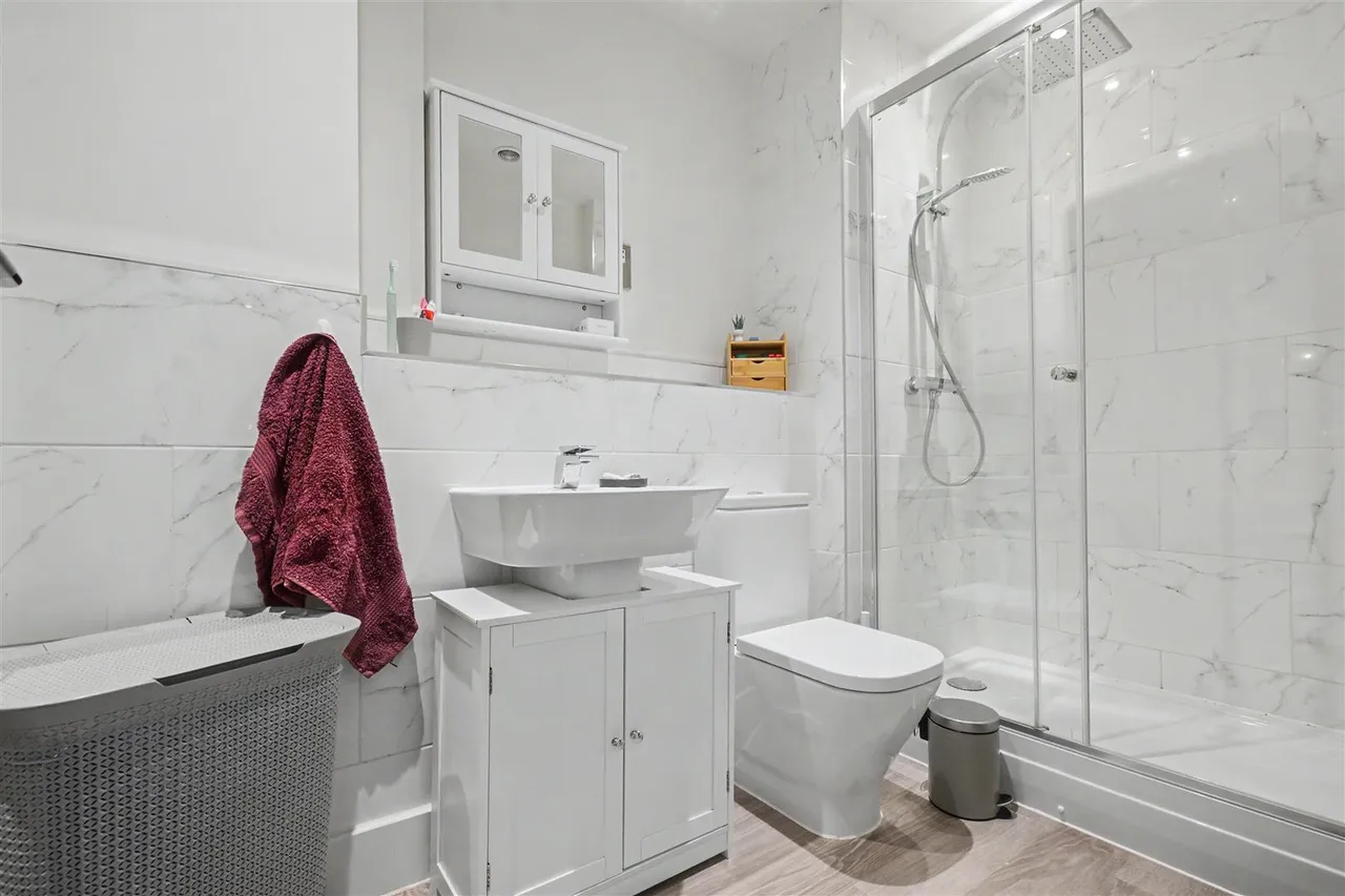 Wilmot Lane, Beeston, NG9, photo 9