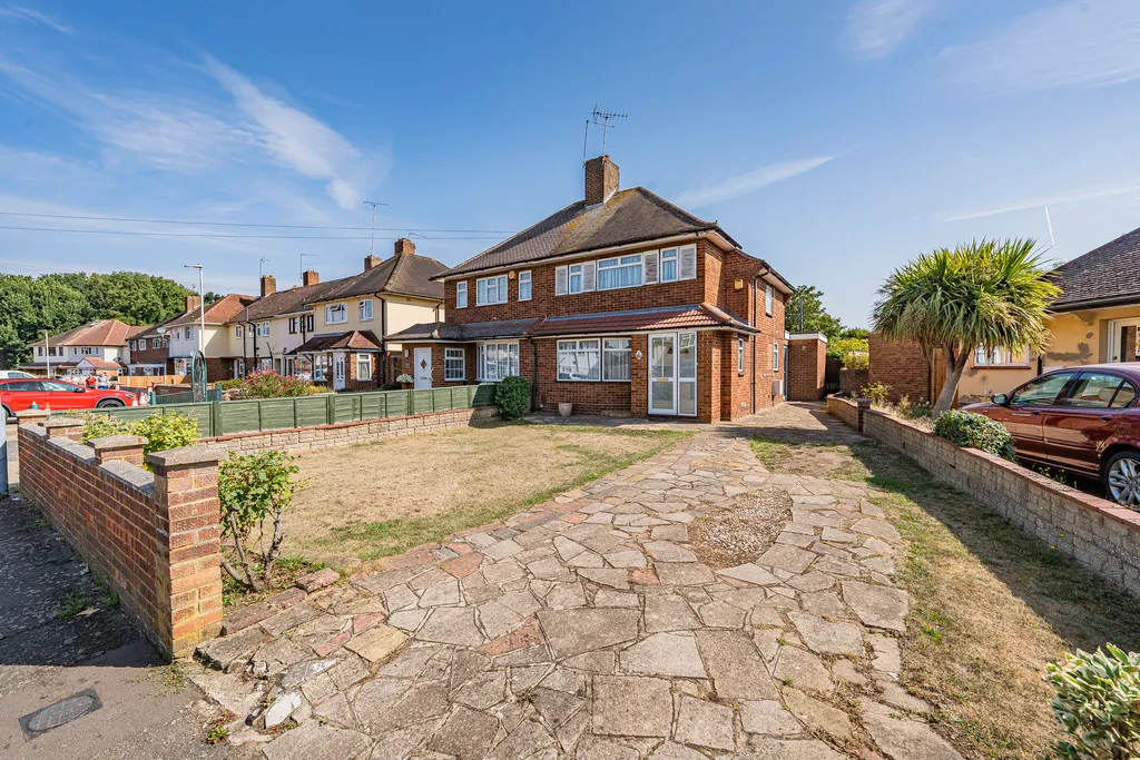 Campion Close, Hillingdon, UB8, photo 20