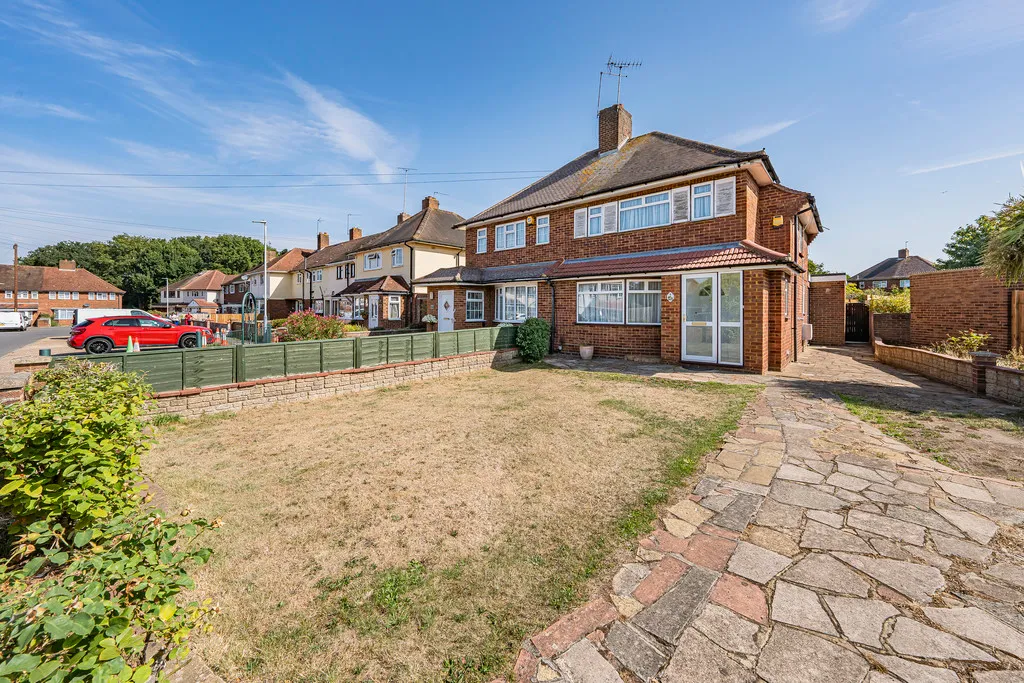 Campion Close, Hillingdon, UB8, photo 38