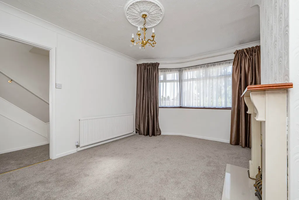Campion Close, Hillingdon, UB8, photo 26