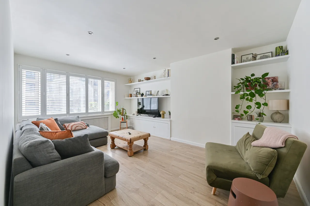 31 Clarence Crescent, London, photo 5
