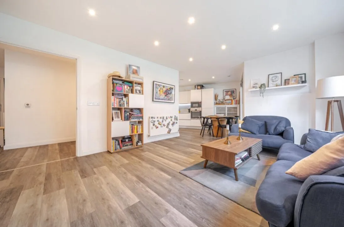 2 Scena Way, London, SE5, photo 2
