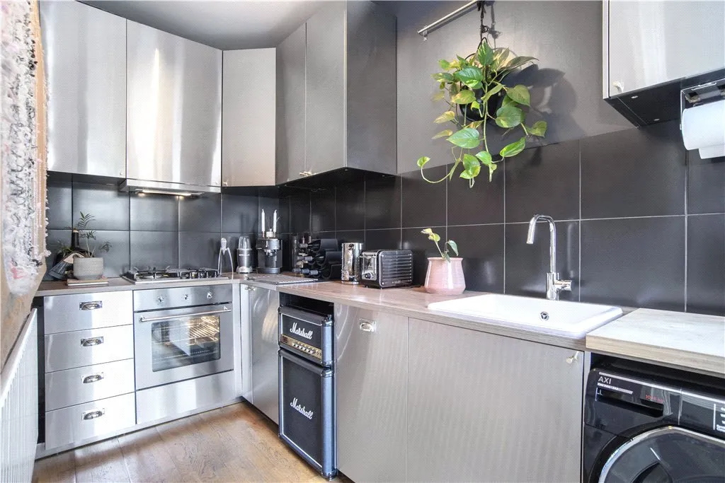 Bradbury Mews, London, N16, photo 10