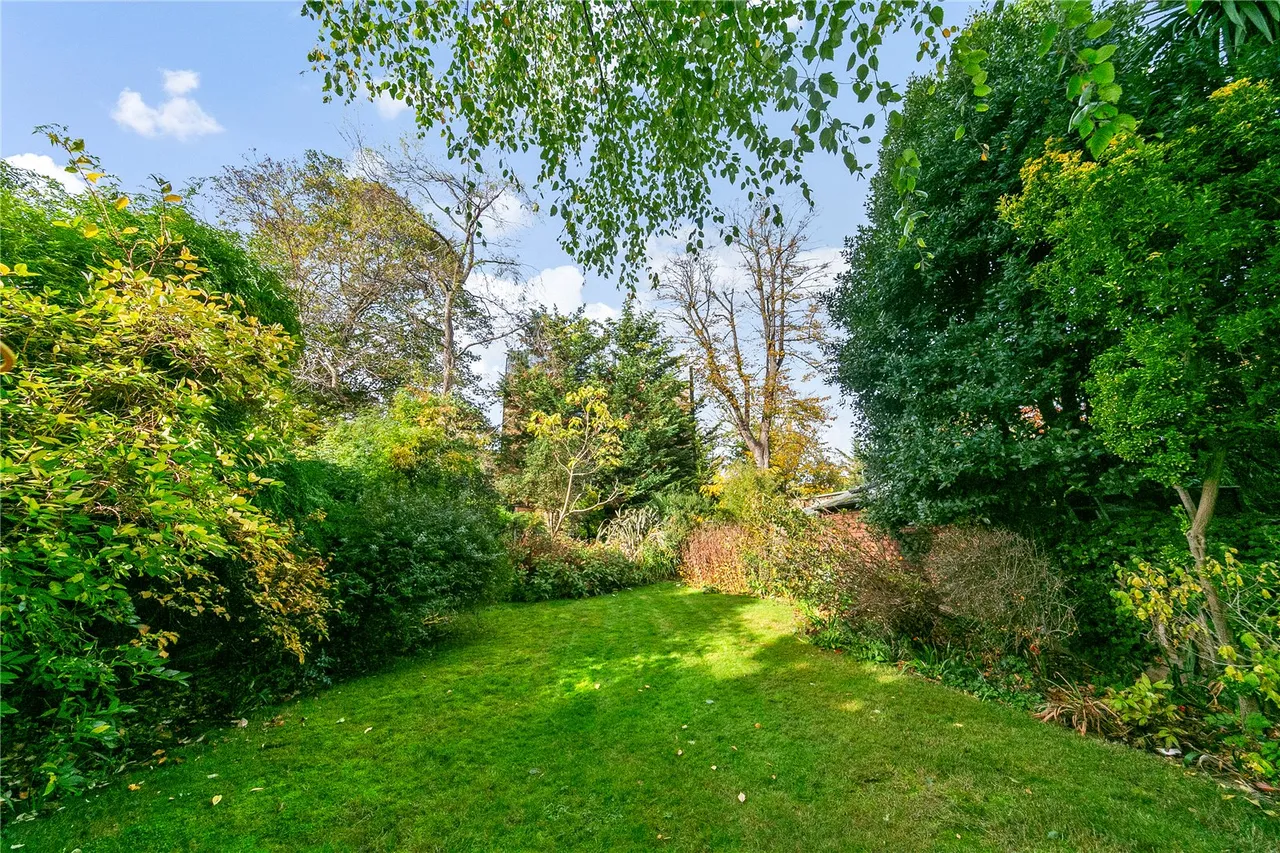 Queens Road, Richmond, TW10, photo 29