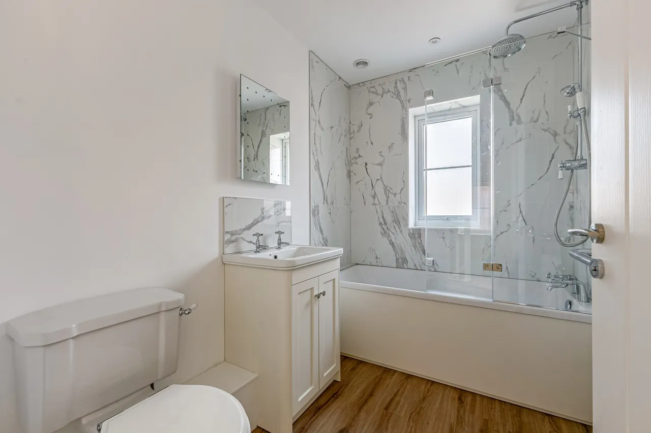Orchard Close, Chichester, PO18, photo 9