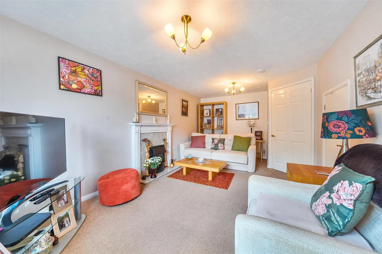 Swanton Close, Stubbington, photo 5