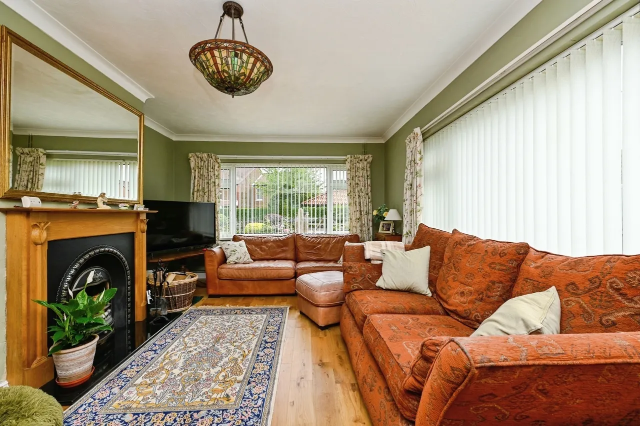 Neville Road, Heacham, Norfolk, PE31, photo 2