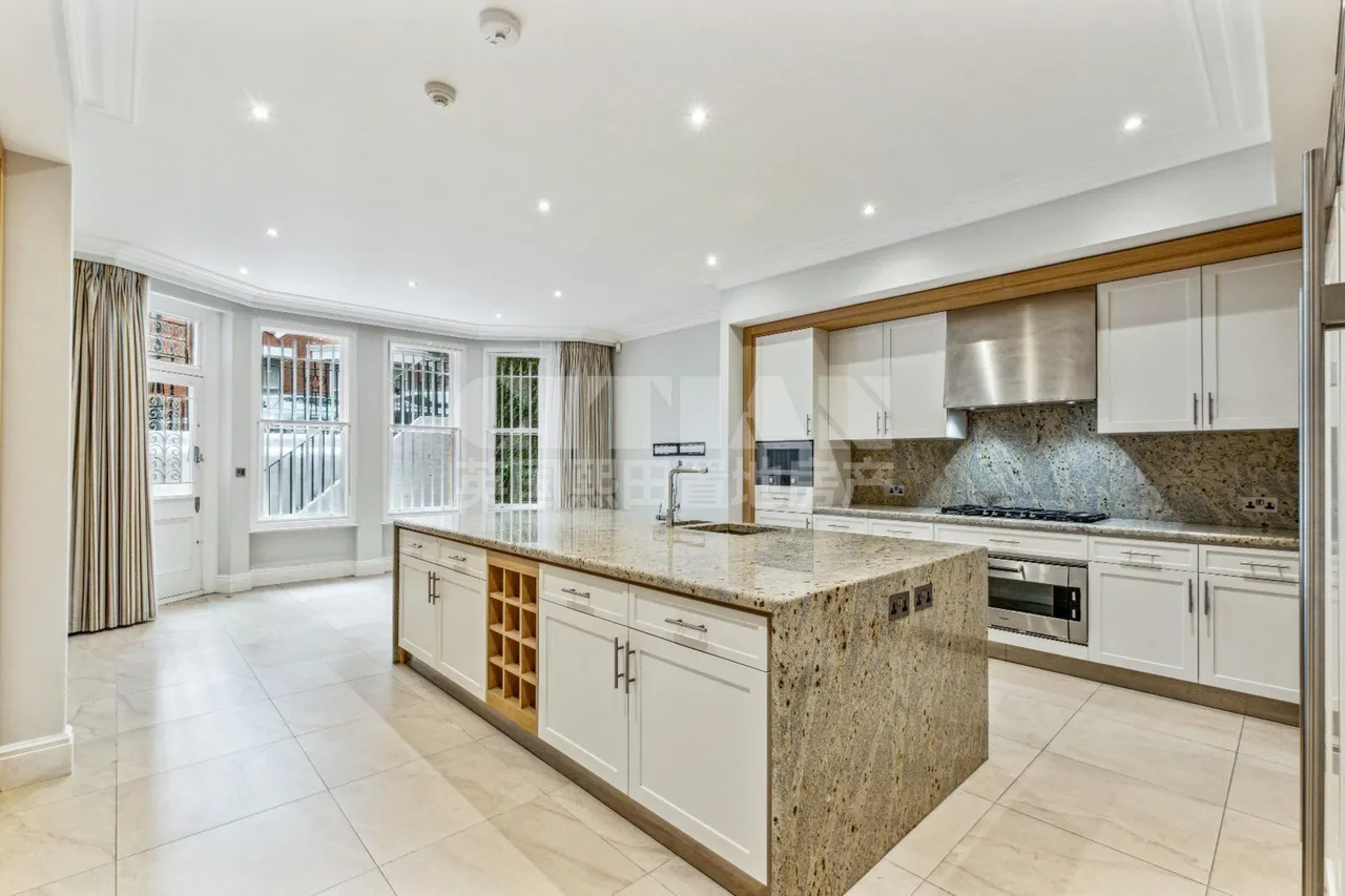 Cheniston Garden, London, W8, photo 5