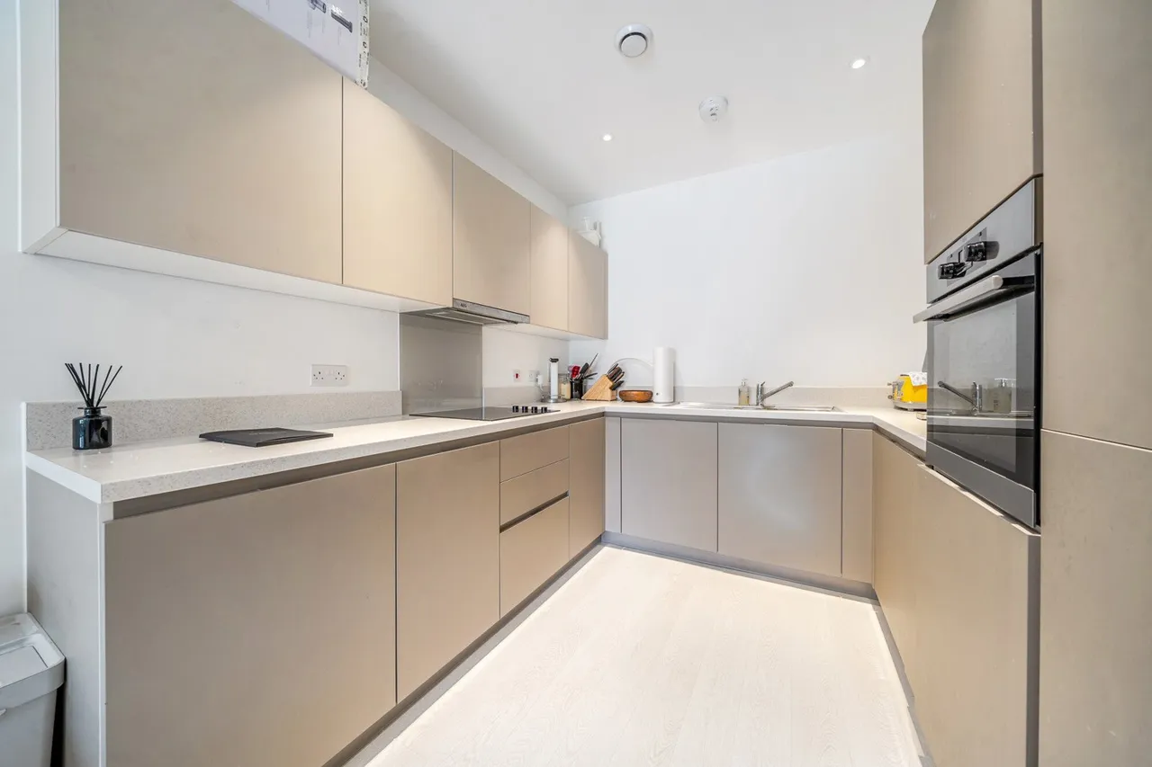 Blessington Road, SE13, photo 2