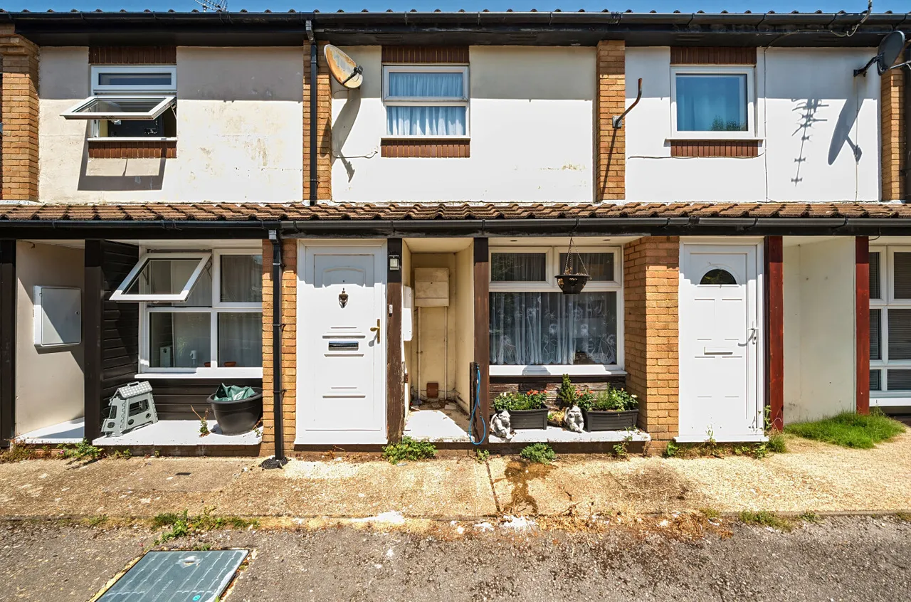2 bed house for sale, Froddington Road, Southsea, PO5