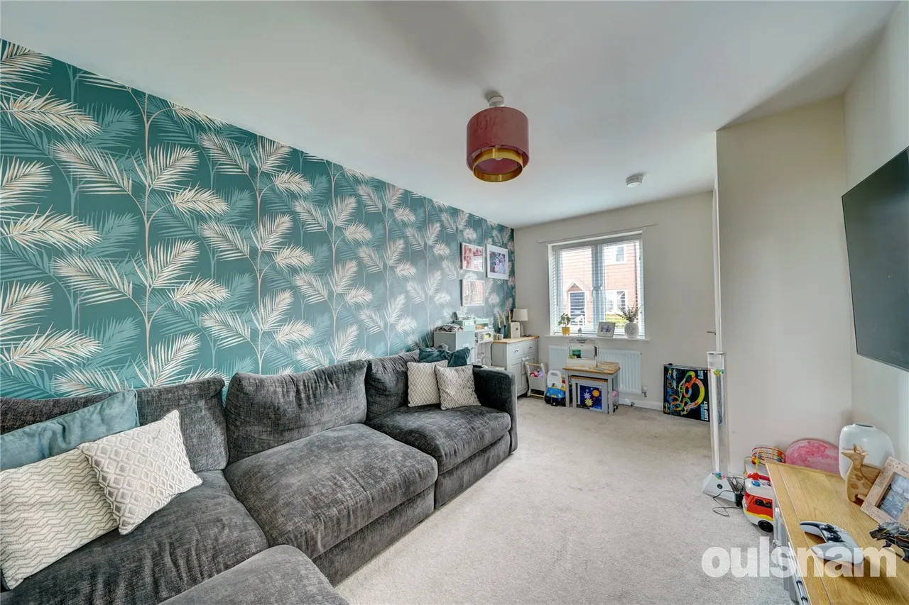 Lidsgreen Avenue, Copcut, Droitwich, Worcestershire, WR9 7UD, photo 2