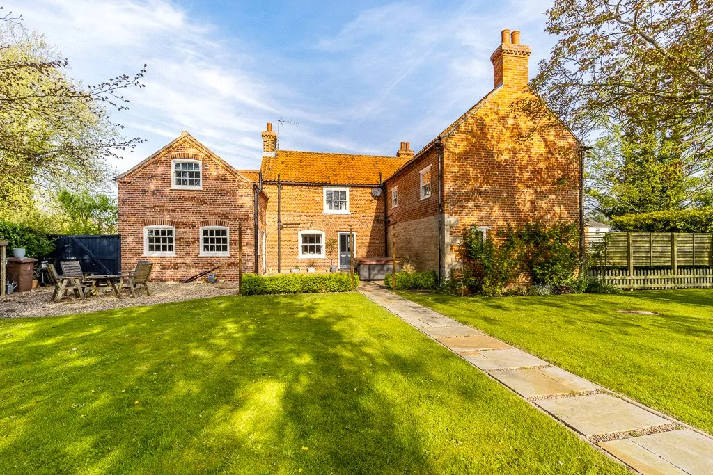 George Street, Helpringham, NG34, photo 4