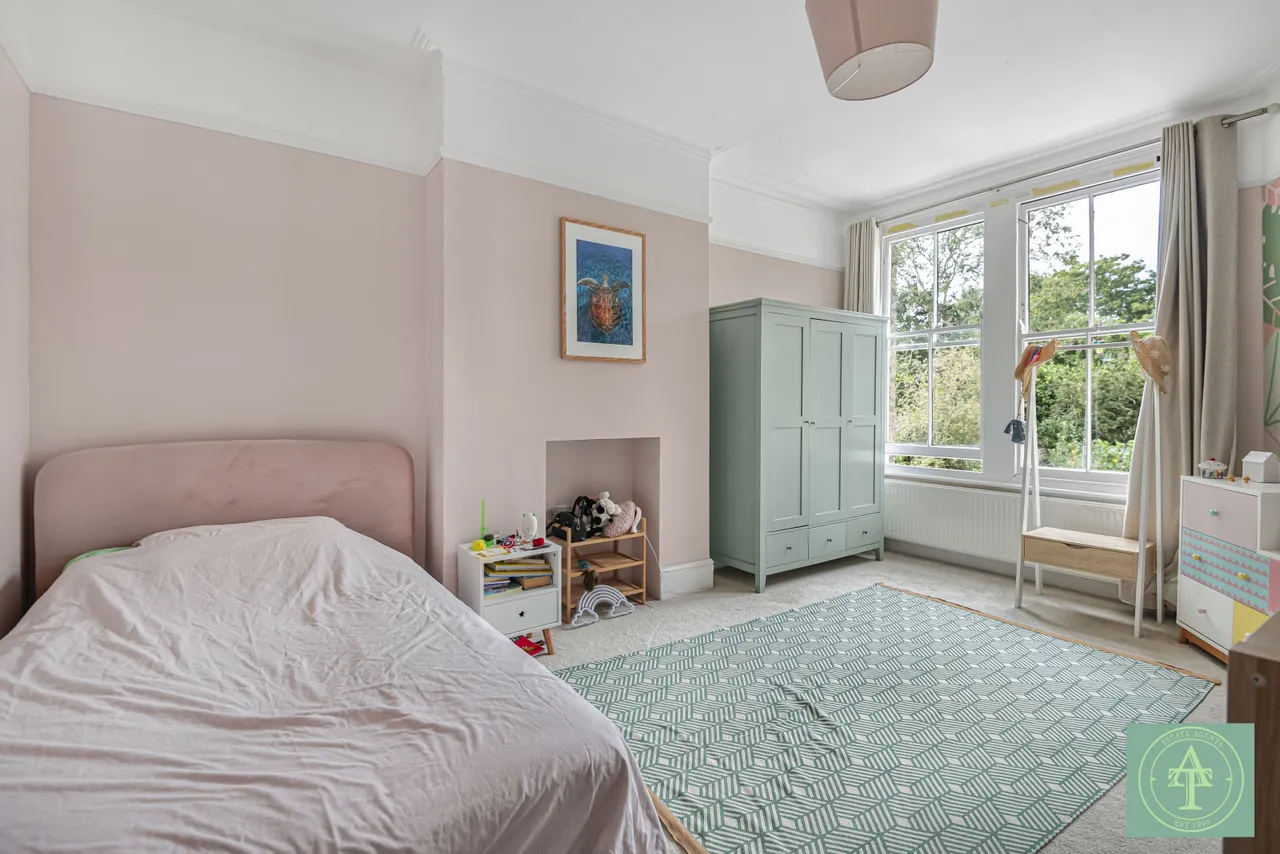 Conway Road, Southgate, London, N14, photo 37