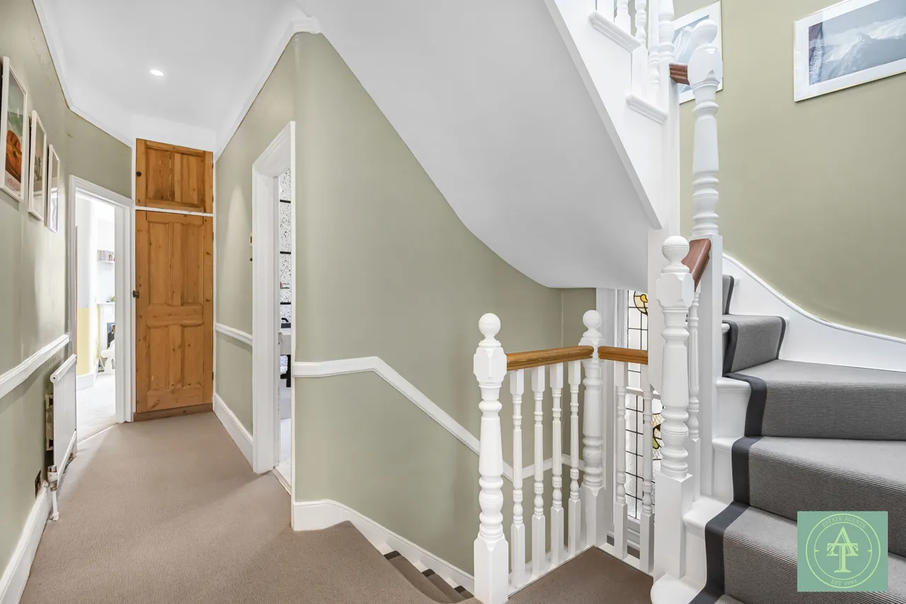 Conway Road, Southgate, London, N14, photo 43