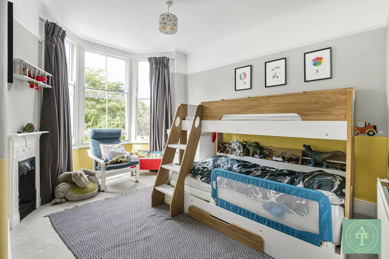 Conway Road, Southgate, London, N14, photo 39