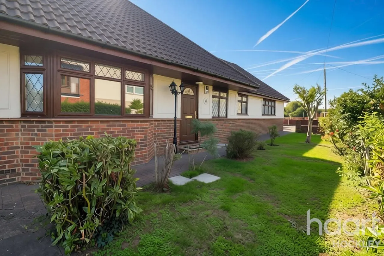Greensward Lane, Hockley, SS5, photo 21