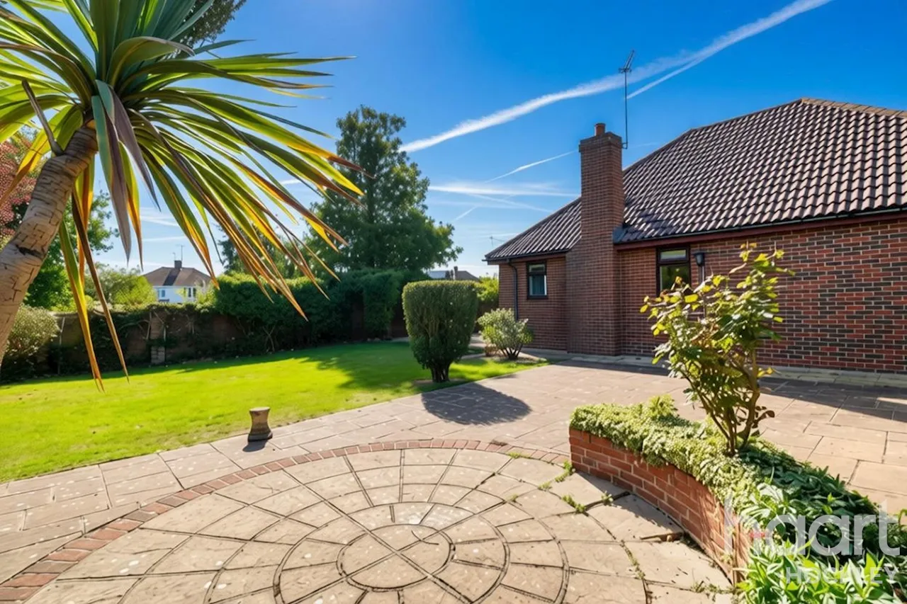 Greensward Lane, Hockley, SS5, photo 16
