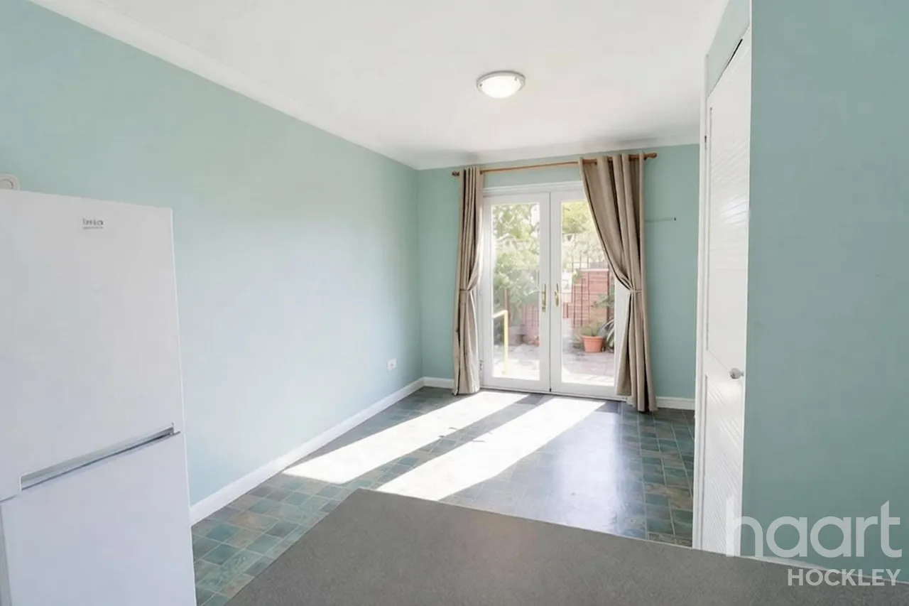 Greensward Lane, Hockley, SS5, photo 8