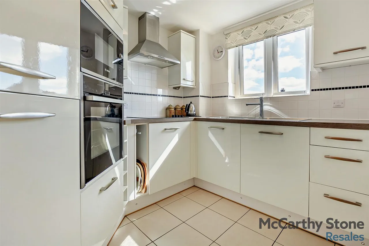 London Road, Hailsham, BN27, photo 6
