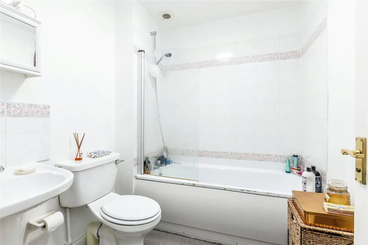 Pembroke Road, Bristol, BS8, photo 9