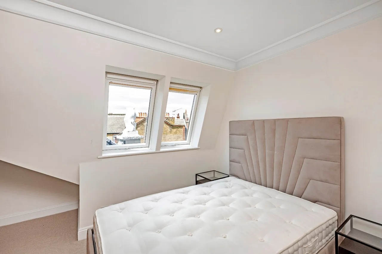Bovingdon Road, London, SW6, photo 10