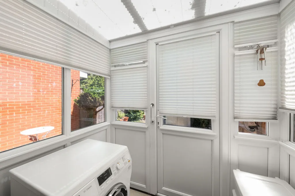 Lilliput Avenue, Northolt, UB5, photo 4