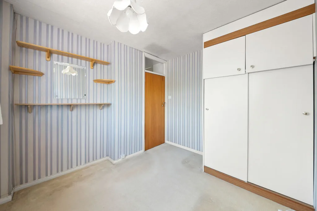 Lilliput Avenue, Northolt, UB5, photo 6