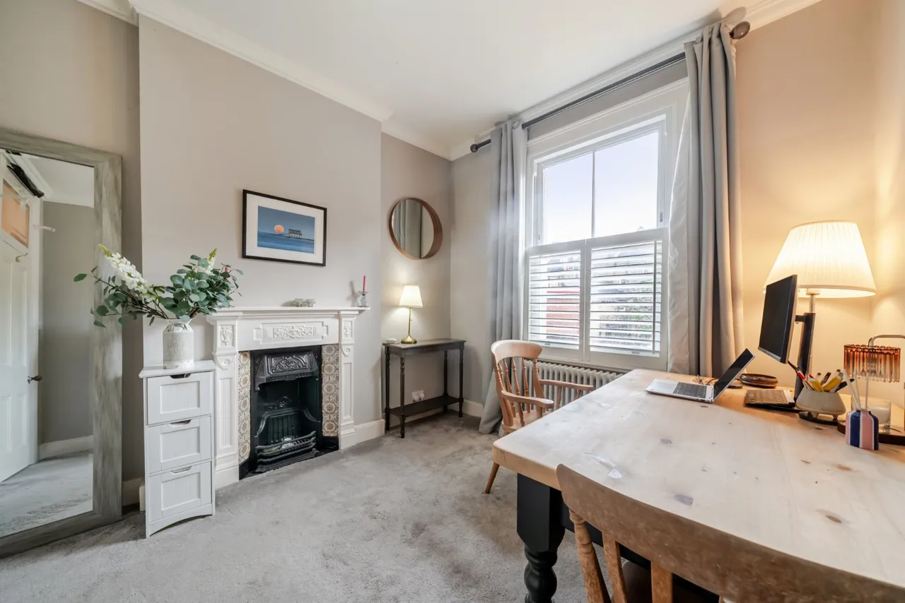 Marius Road, London, SW17, photo 8
