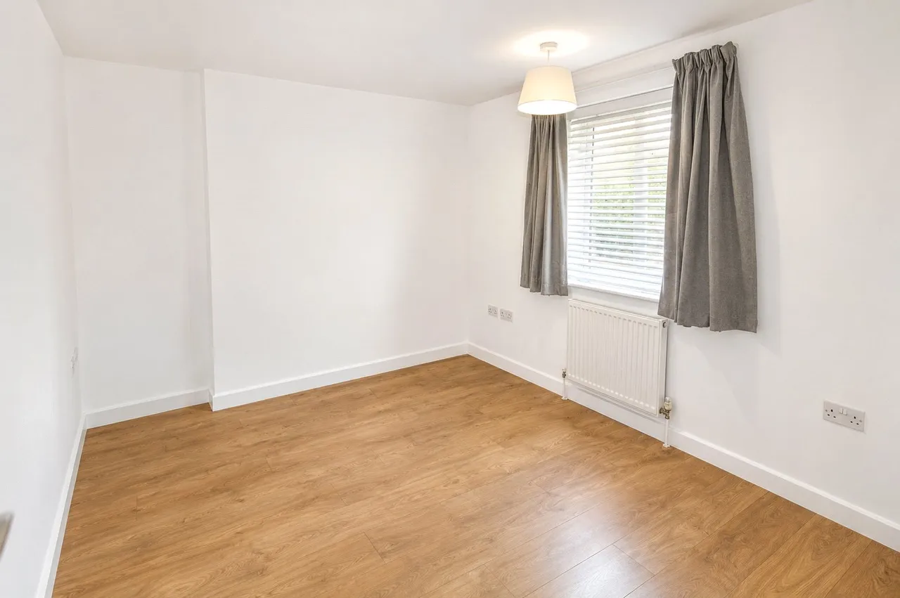 Old Drum Mews, Petersfield, GU32, photo 5