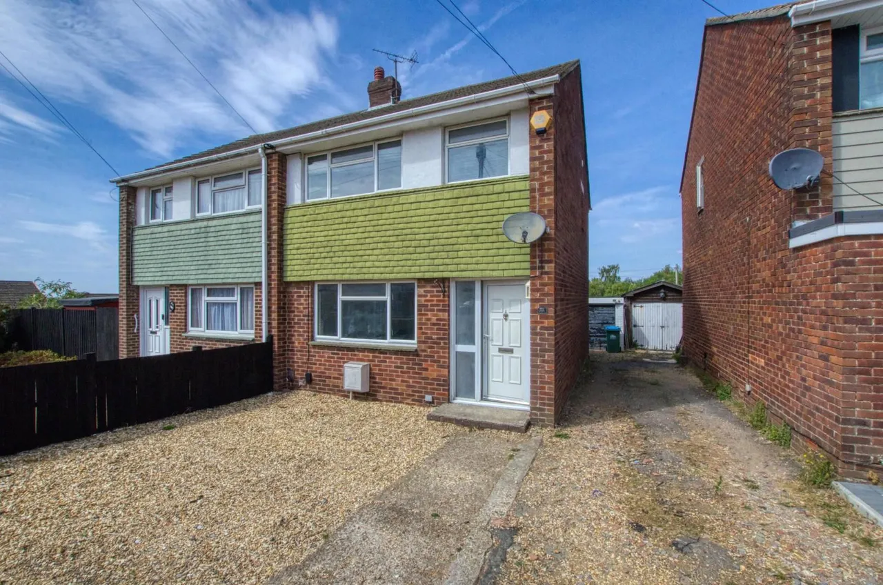 3 bed house for sale — Butts Road, Southampton, SO19 1BZ