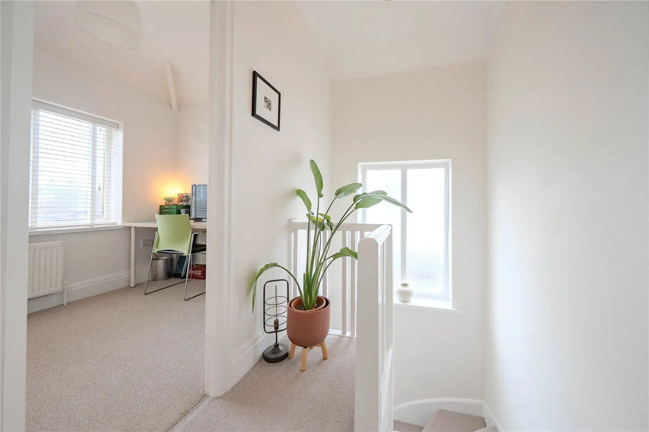 Devonshire Avenue, Roundhay, LS8, photo 16