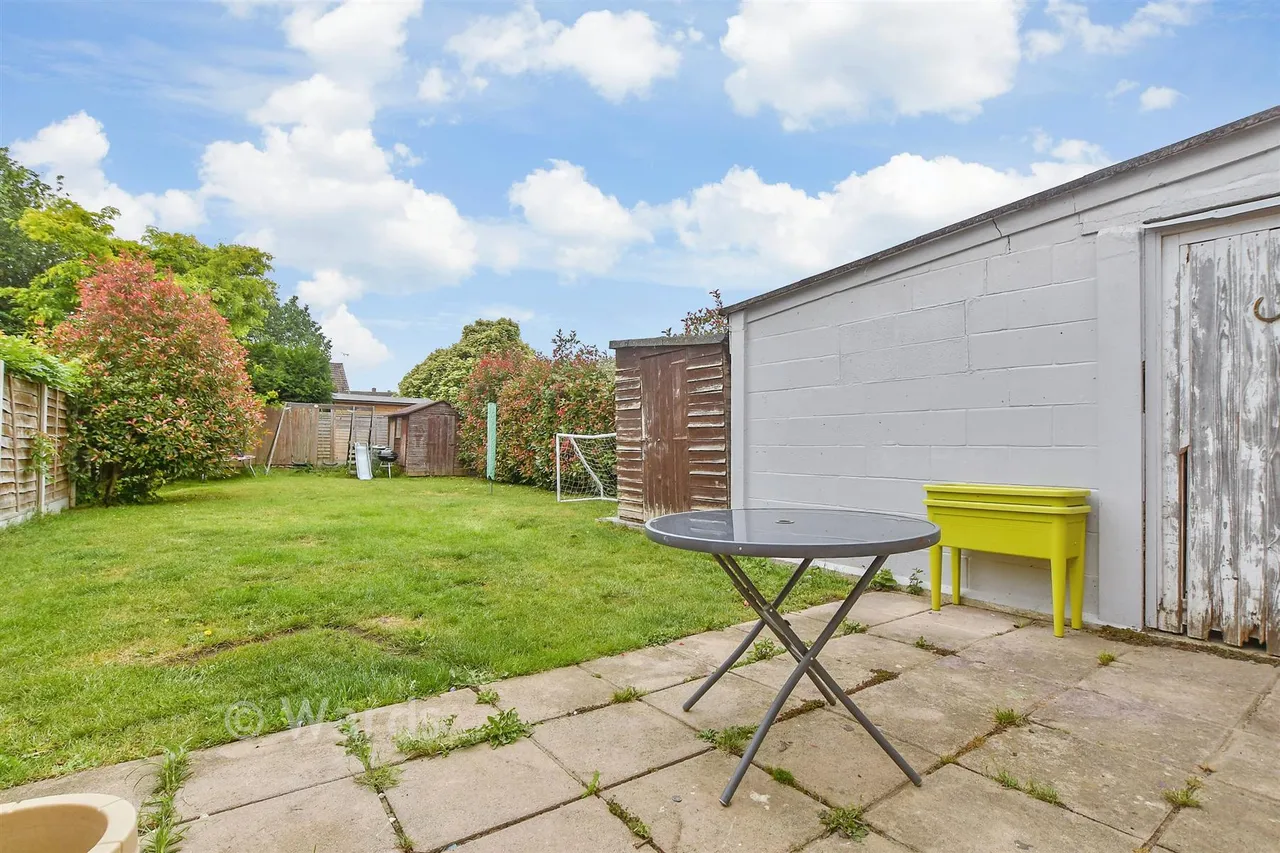 Allington Road, Paddock Wood, TN12, photo 13
