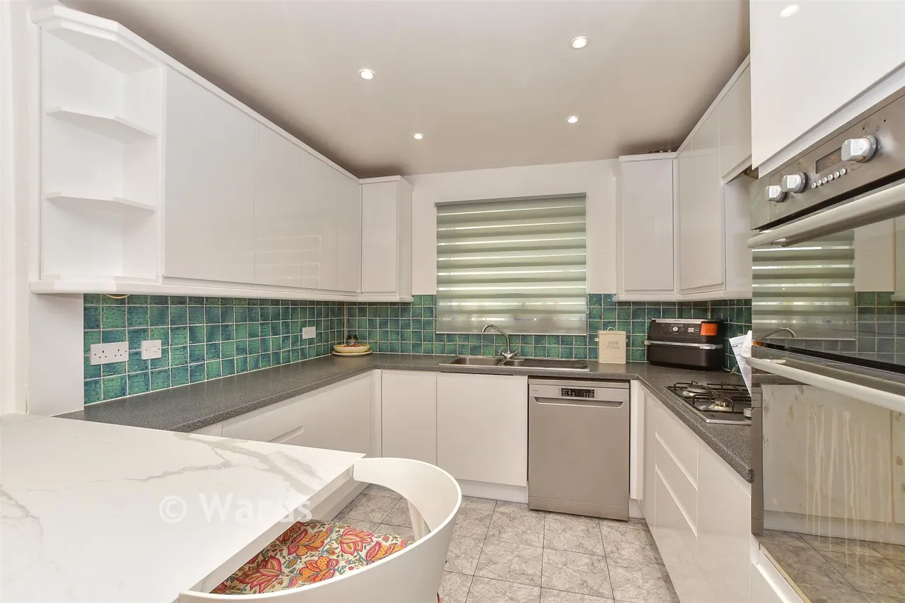 Allington Road, Paddock Wood, TN12, photo 5