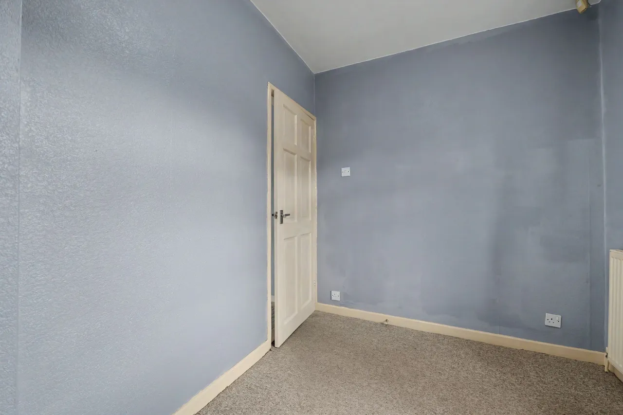 Cleveland Road, Bulkington, CV12, photo 15