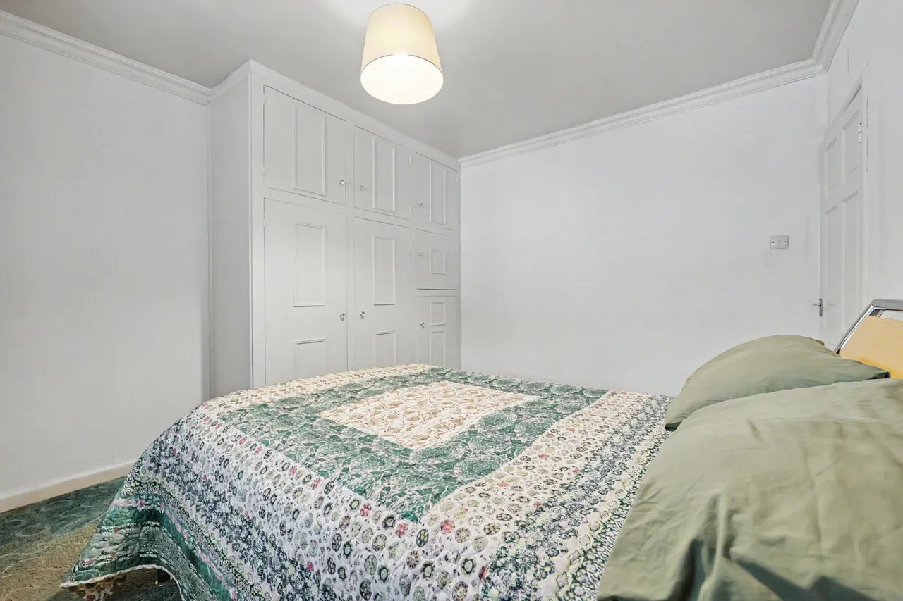 Cleveland Road, Bulkington, CV12, photo 9