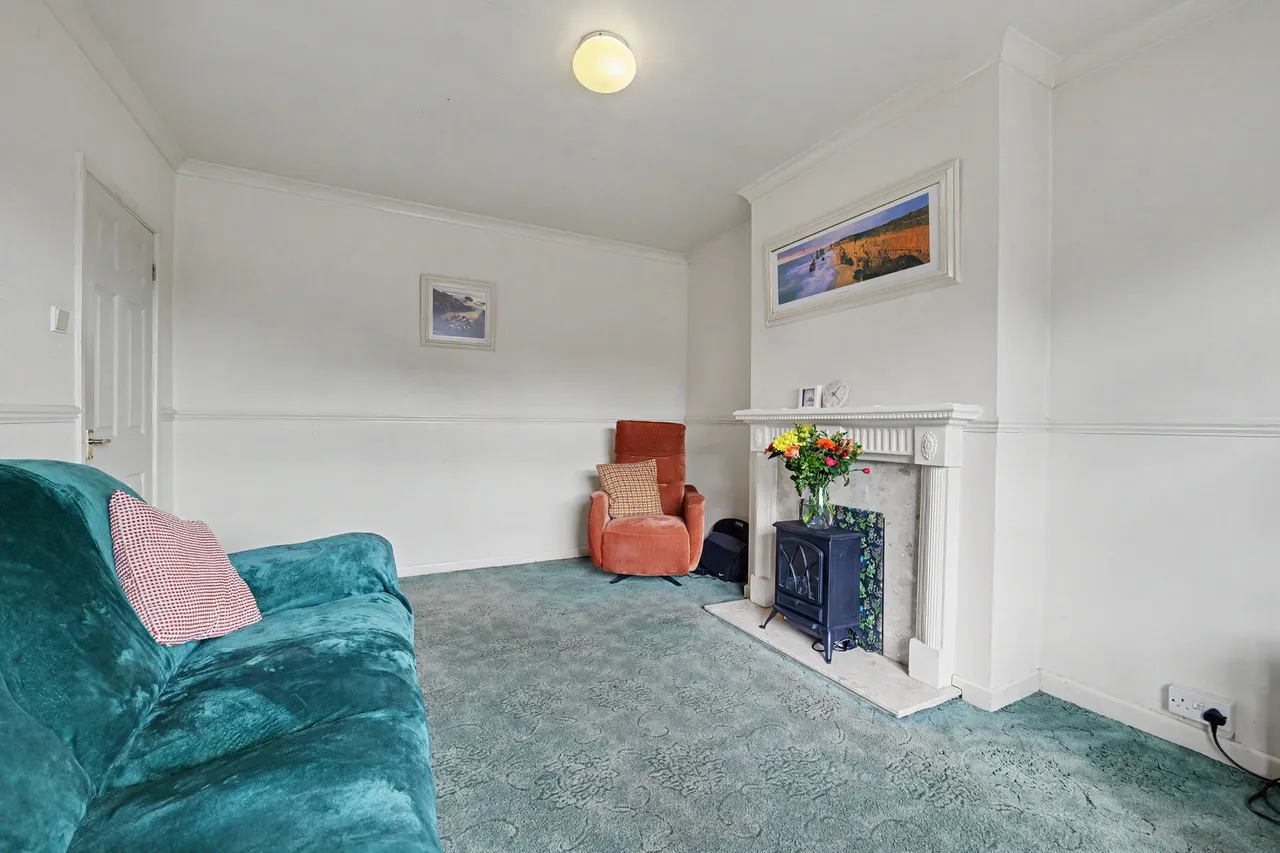 Cleveland Road, Bulkington, CV12, photo 5