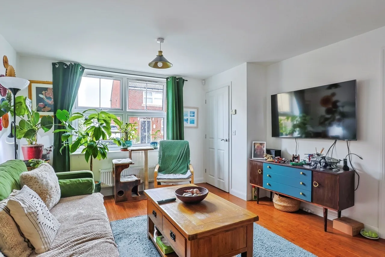 Beaumaris Road, Bearwood, BH11, photo 6