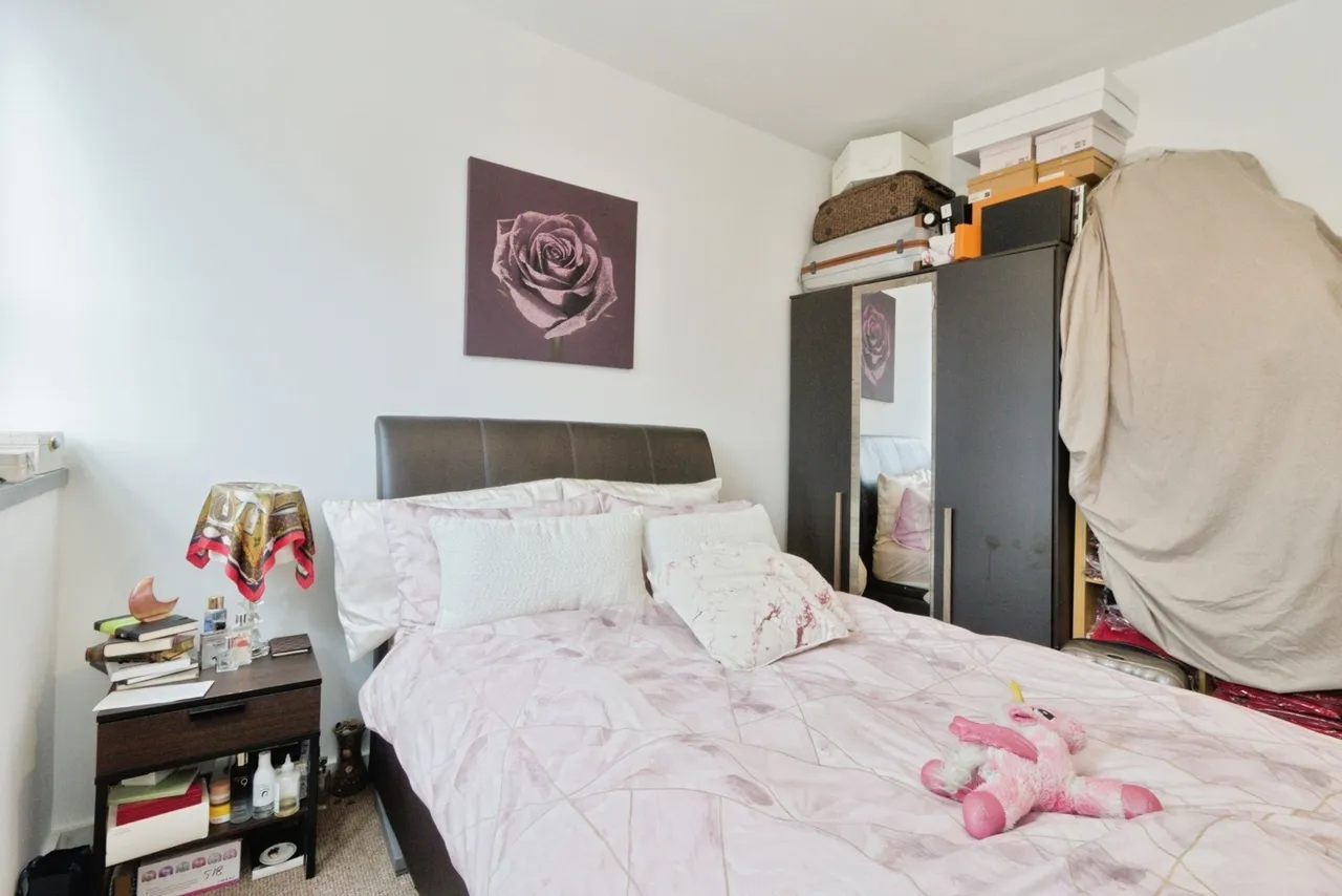 Calderwood Street, London, SE18, photo 11