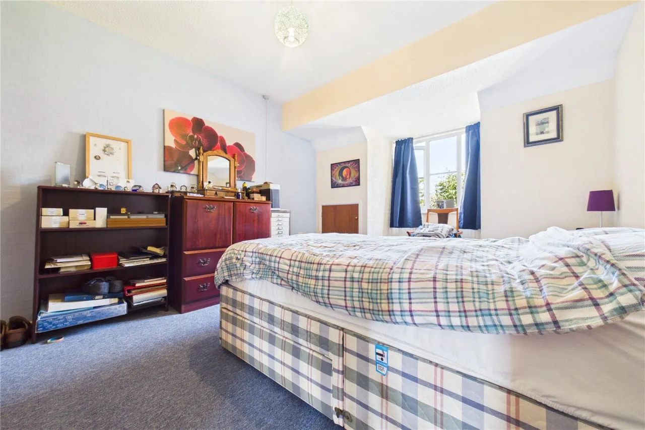 Highfield Court, Burghfield Common, RG7, photo 7