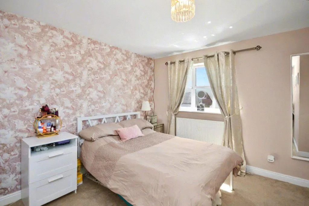 St. James Close, Leeds, LS12, photo 5